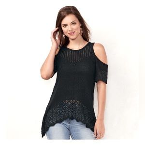 Lauren Conrad Cold Shoulder shark bite tunic sweater Large